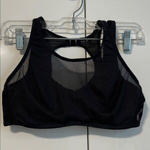 TRIUMPH Triaction Black Women's Sports Bra Mesh overlay, Size 36B